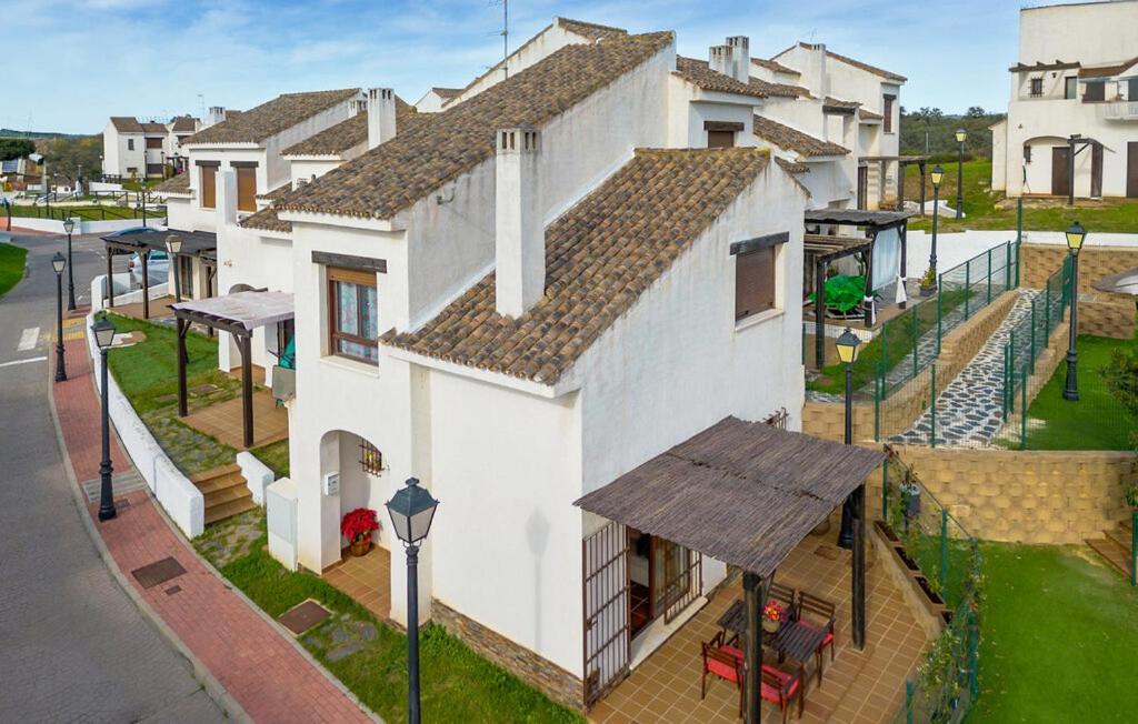 Suite En Sierramagna, Piscina Abierta El Ronquillo Exteriör bild