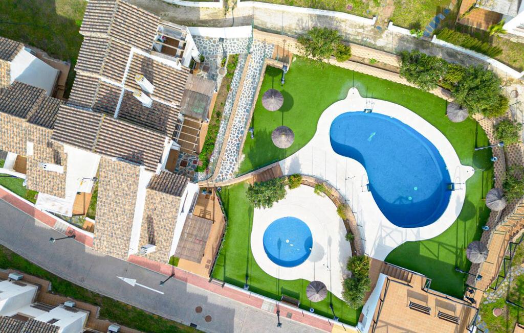 Suite En Sierramagna, Piscina Abierta El Ronquillo Exteriör bild
